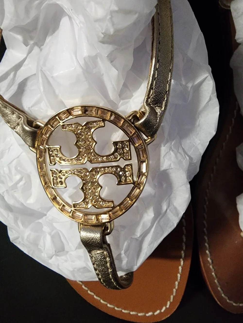 TORY BURCH BLING SANDALS SIZE 9 WITH GOLD RHINESTONES TORY EMBLEM